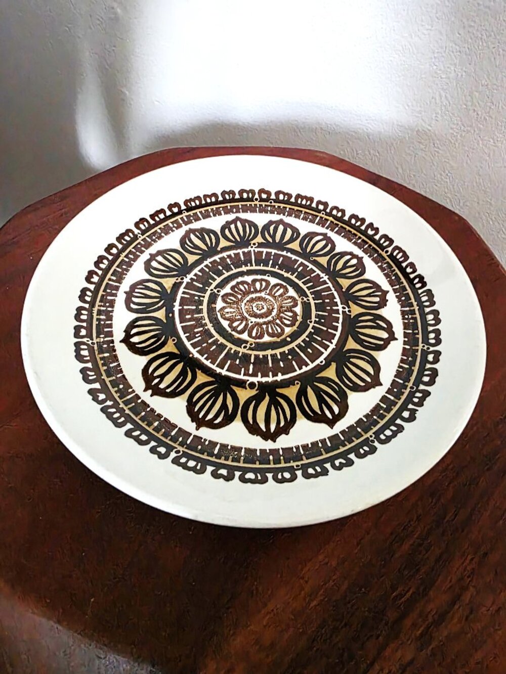 Biltons 70s Mandala brown & white side plate